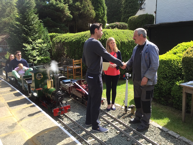 Gift from the 'Friends'