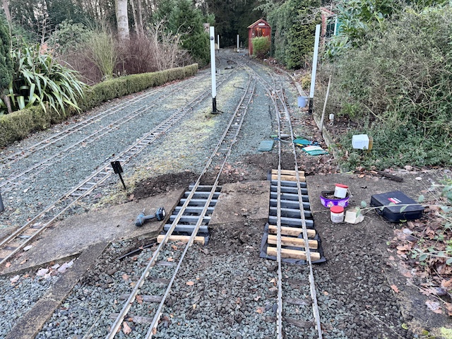 footcrossingpic3
